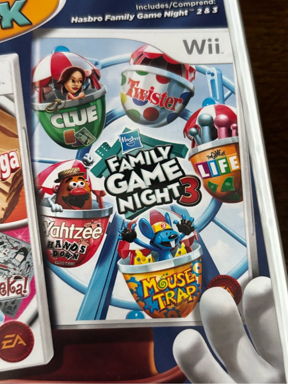Hasbro Family Game Night Wii Pack - White, Blue, Orange - Picture 3 of 10